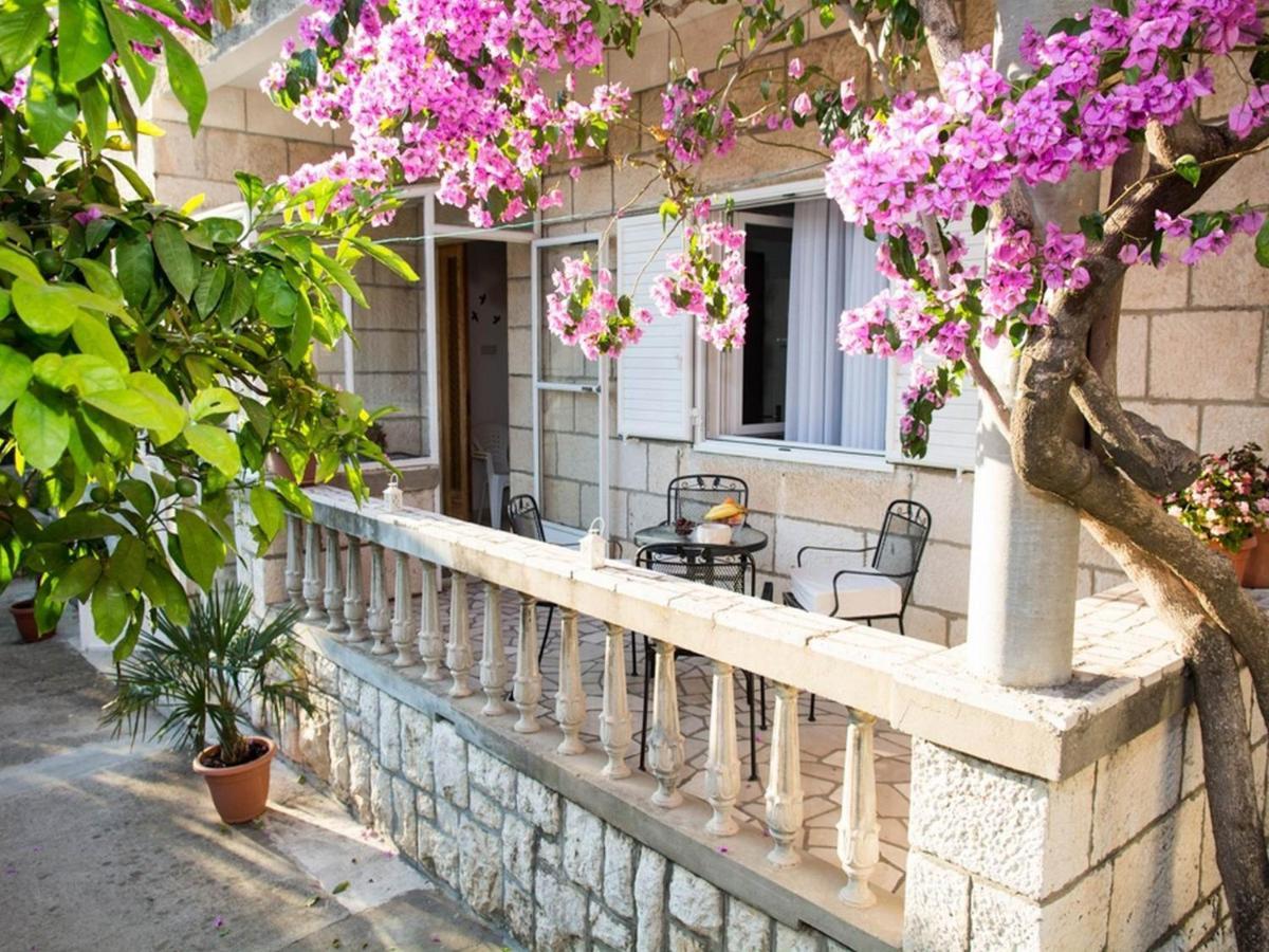 Apartments Bungevilla Dubrovnik Bagian luar foto